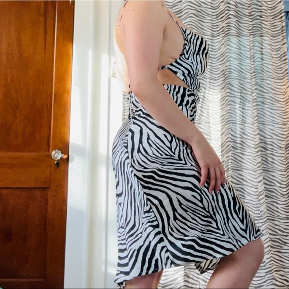 Zebra print matching two piece set - Picture 2 of 3